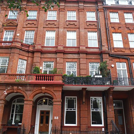 External Decorations and Repairs to 6 storey Georgian style house. 53 Cadogan Gardens, Cadogon Square, London.