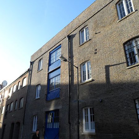 External Renovation of Grade II Listed Building. Residential converted Victorian Wharf. Gullivers Wharf.
